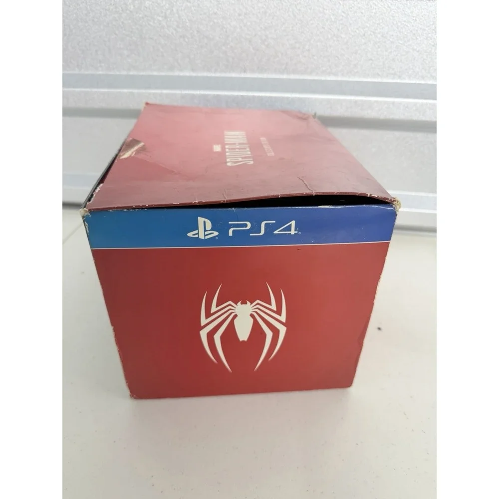 Marvel's Spider-Man PS4 Collector's Edition Spider-Man Statue 2018